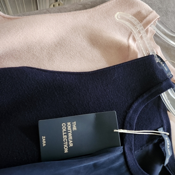 ZARA Flowing Knitwear 2 Tops Navy & Pink NWT - Picture 2 of 6